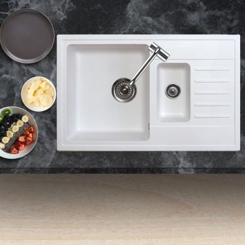 Belo dvojno granitno kuhinjsko korito z odcejalnikom TERCA DUO za omarico od 60 cm, s sifonom
